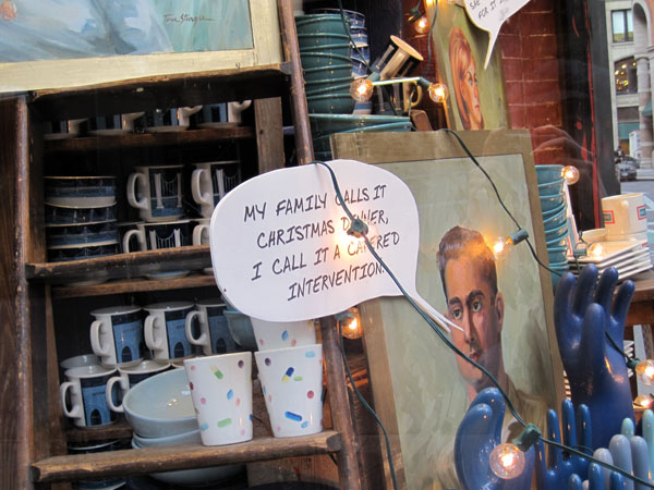 man with text bubble overwhelmed by relatives