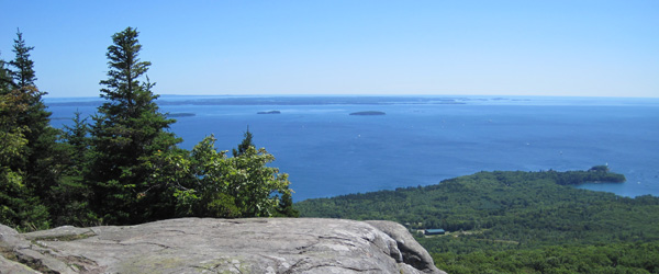 3 islands in a bay: second two lines of "Renascence"